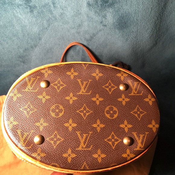 Louis Vuitton PM Bucket****SOLD**** - Picture 4 of 8